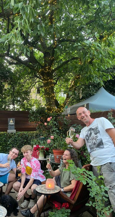 Georgiana'S Guesthouse London Bagian luar foto