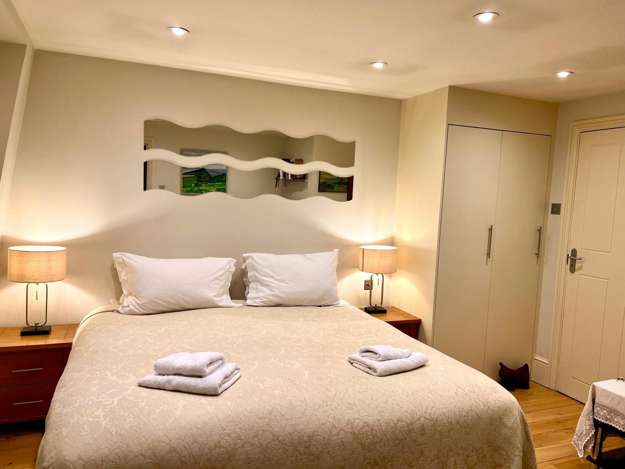 Georgiana'S Guesthouse London Bagian luar foto
