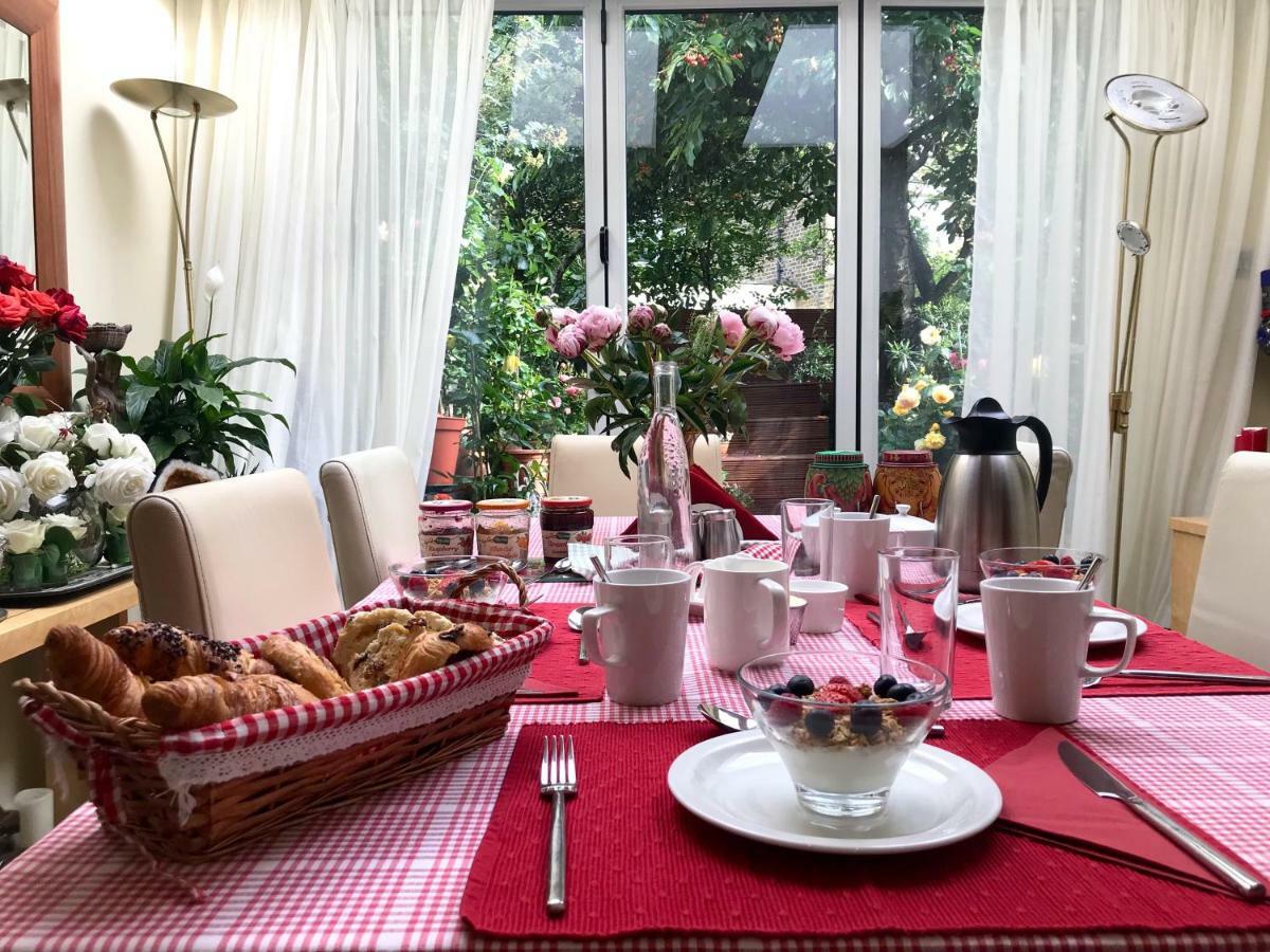 Georgiana'S Guesthouse London Bagian luar foto